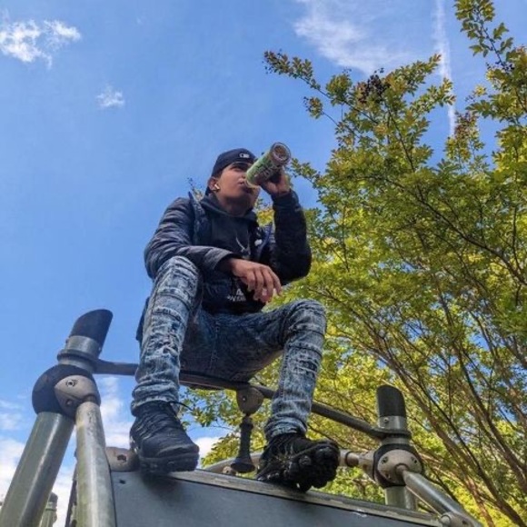 Meet your Posher, Derek - Picture 1 of 1